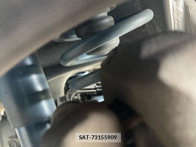 Suzuki JIMNY 2013-06 7327705-11