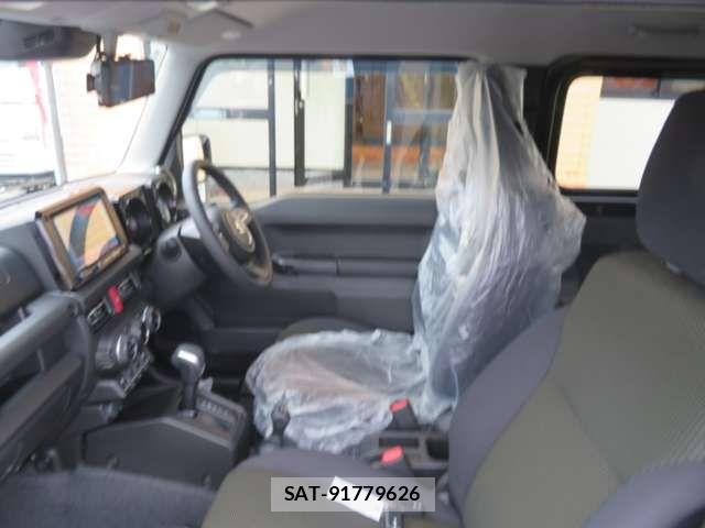 Suzuki JIMNY 2025-11 7327665-8
