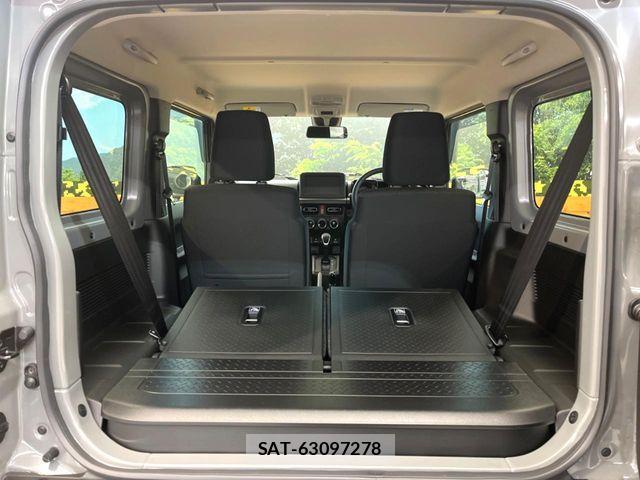 Suzuki JIMNY 2025-10 7327654-9