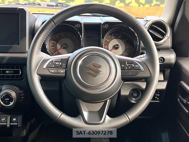 Suzuki JIMNY 2025-10 7327654-10