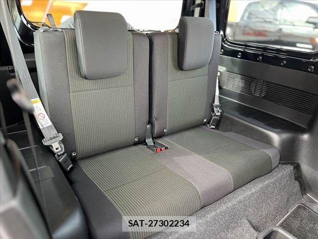 Suzuki JIMNY 2023-01 7327677-17