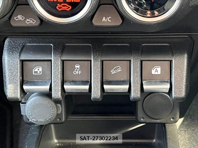 Suzuki JIMNY 2023-01 7327677-26