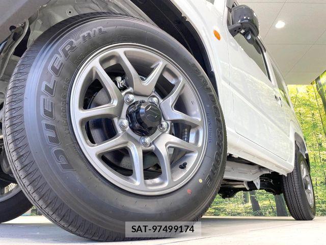Suzuki JIMNY 2025-04 7327663-12