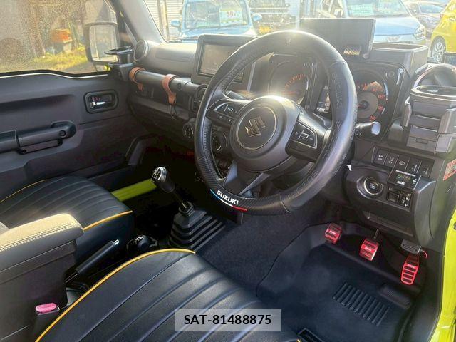 Suzuki JIMNY 2018-07 7327687-4