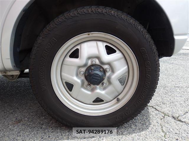 Suzuki JIMNY 2016-04 7358253-16