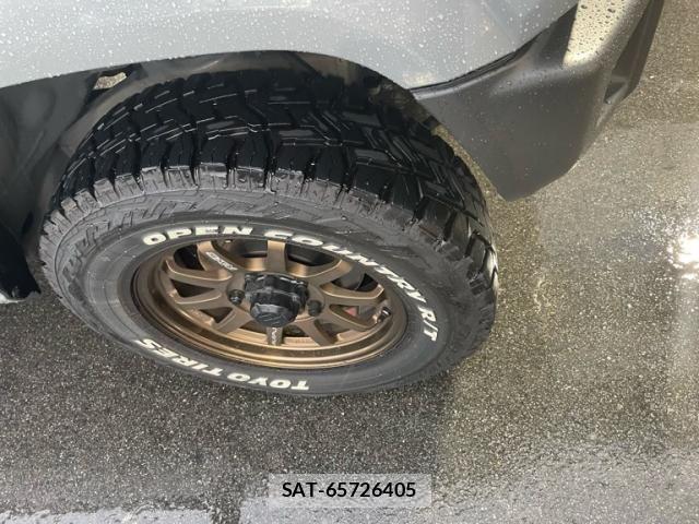 Suzuki JIMNY 2023-02 7358221-3