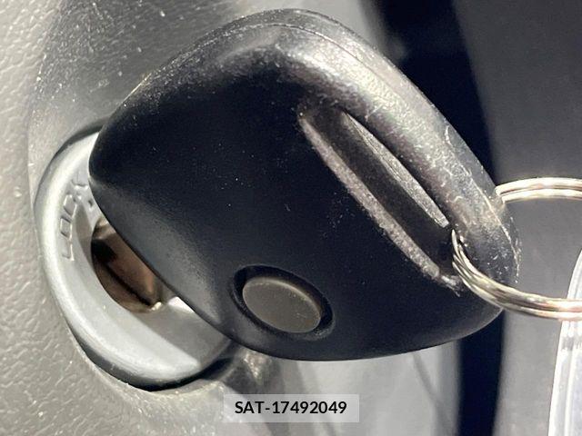 Suzuki JIMNY 2012-05 7358242-6