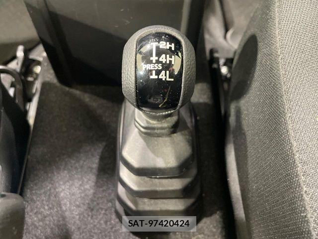 Suzuki JIMNY 2023-10 7358226-6