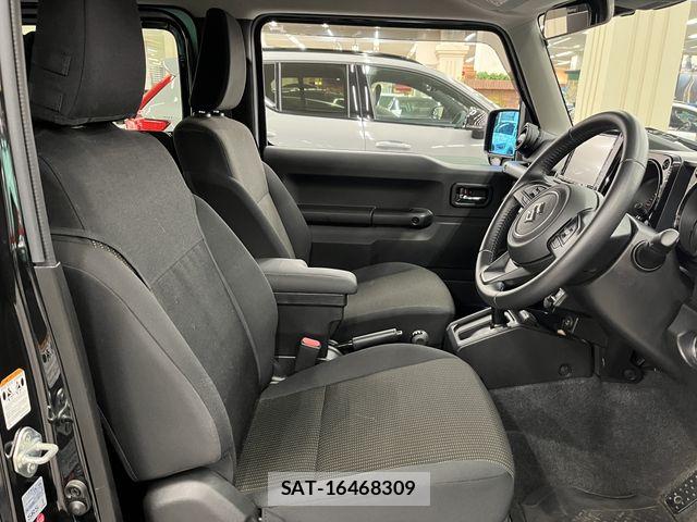 Suzuki JIMNY 2019-02 7358240-3