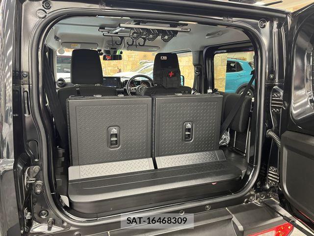 Suzuki JIMNY 2019-02 7358240-5