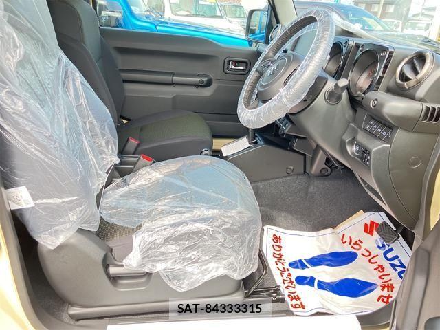Suzuki JIMNY 2026-03 7358218-22