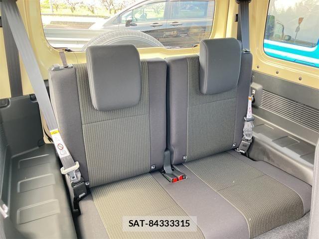 Suzuki JIMNY 2026-03 7358218-24
