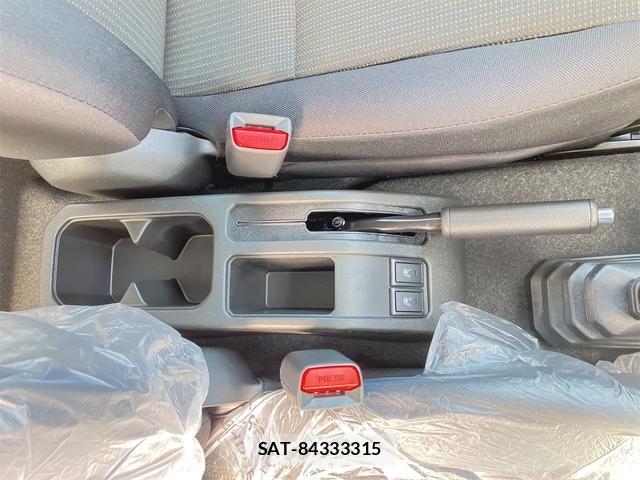 Suzuki JIMNY 2026-03 7358218-7