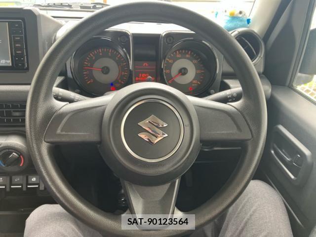 Suzuki JIMNY 2018-10 7358245-12