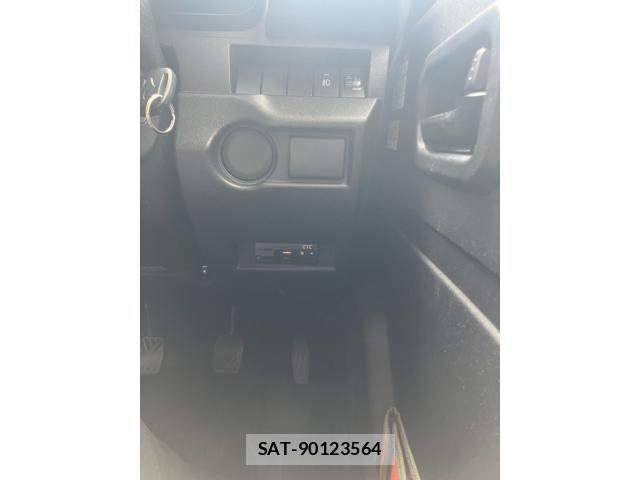 Suzuki JIMNY 2018-10 7358245-17