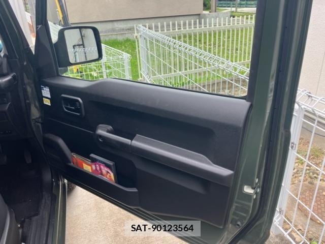 Suzuki JIMNY 2018-10 7358245-8