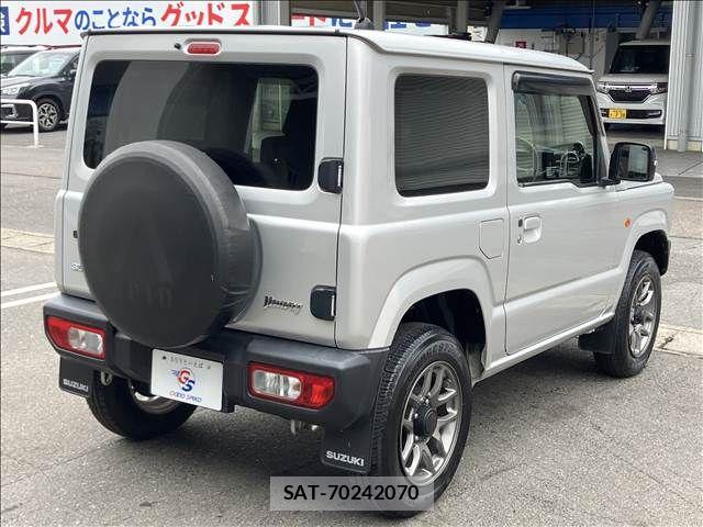 Suzuki JIMNY 2019-07 7358235-15