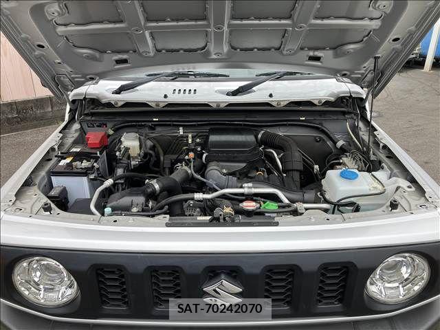 Suzuki JIMNY 2019-07 7358235-19