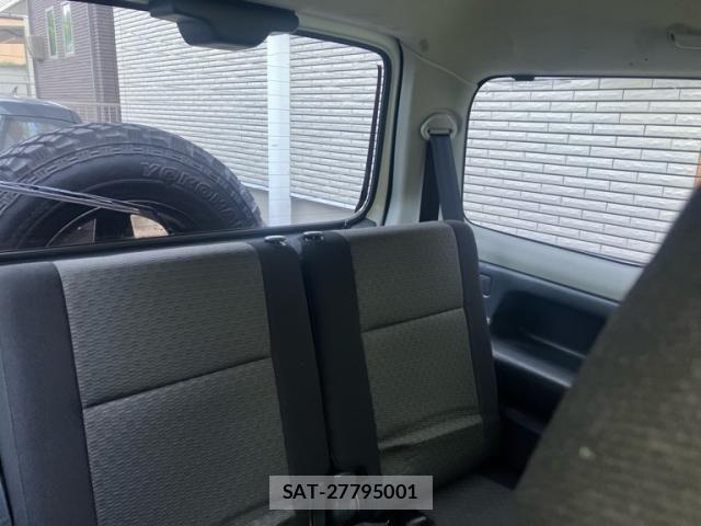 Suzuki JIMNY 2007-06 7358252-14