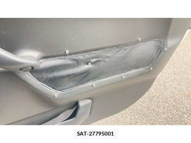 Suzuki JIMNY 2007-06 7358252-24