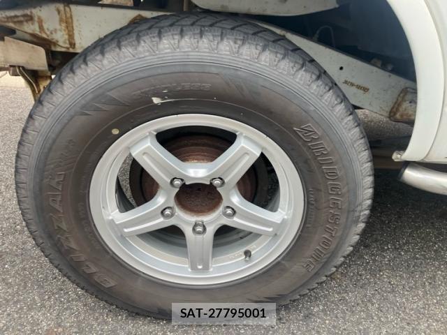 Suzuki JIMNY 2007-06 7358252-8