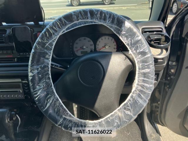 Suzuki JIMNY 2004-09 7358254-10
