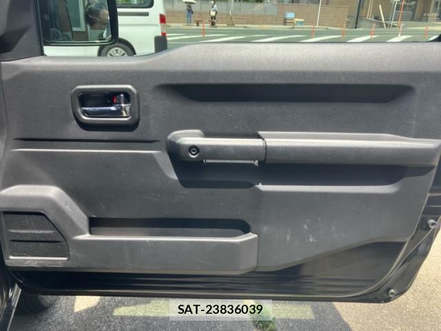 Suzuki JIMNY 2019-02 7358244-6