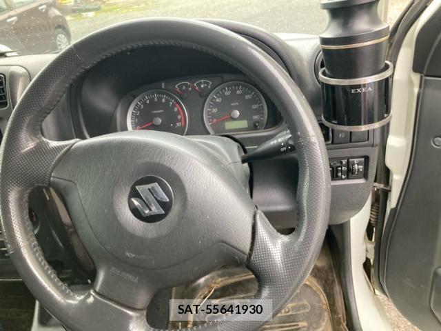 Suzuki JIMNY 2007-03 7358257-11