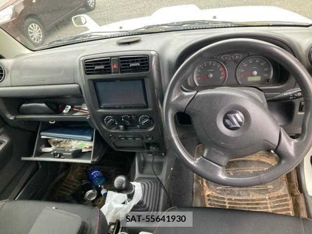 Suzuki JIMNY 2007-03 7358257-12