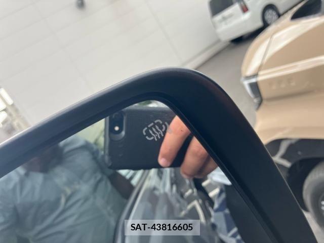 Suzuki JIMNY 2023-11 7378963-19