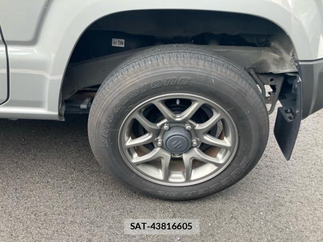 Suzuki JIMNY 2023-11 7378963-6