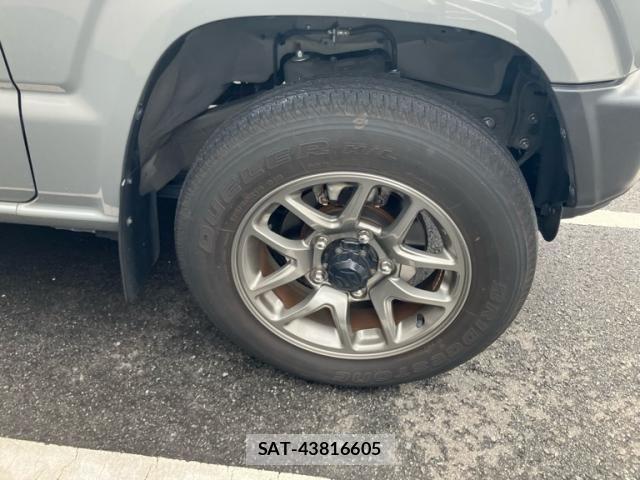 Suzuki JIMNY 2023-11 7378963-8