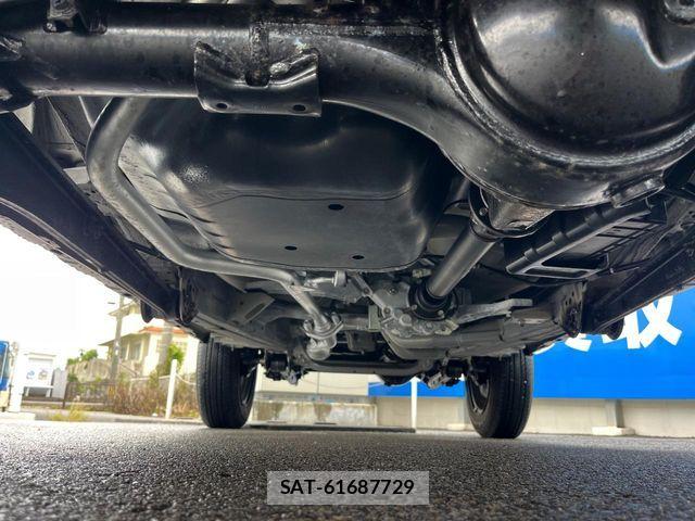 Suzuki JIMNY 2023-02 7392481-19