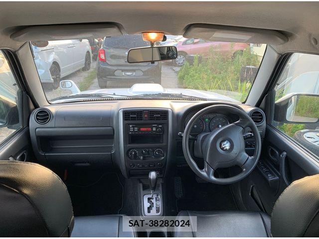 Suzuki JIMNY 2005-07 7392494-6