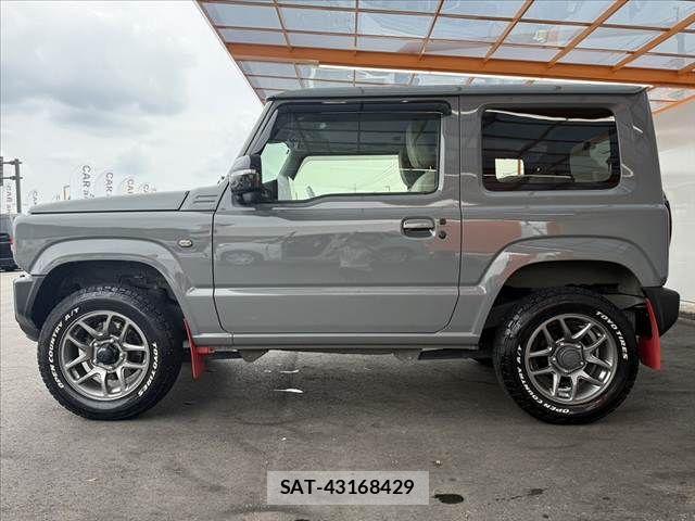 Suzuki JIMNY 2023-04 7392483-10