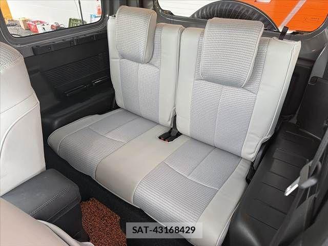 Suzuki JIMNY 2023-04 7392483-18