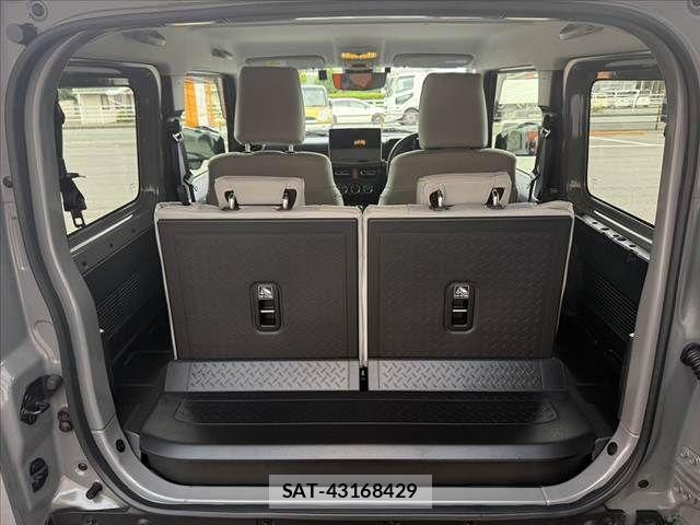 Suzuki JIMNY 2023-04 7392483-19