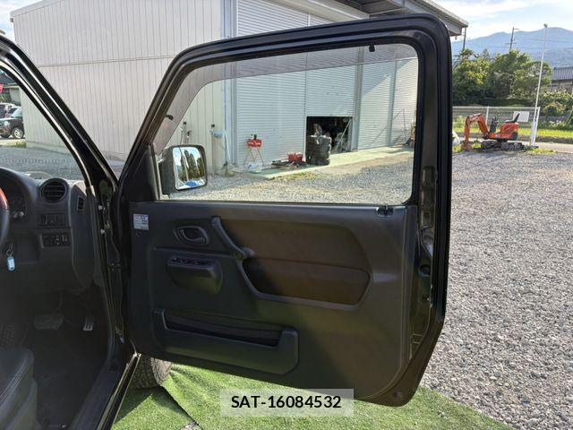 Suzuki JIMNY 2007-03 7392497-9