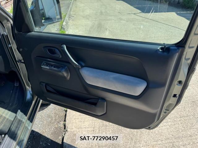Suzuki JIMNY 2008-10 7392492-10