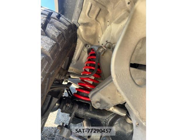 Suzuki JIMNY 2008-10 7392492-24