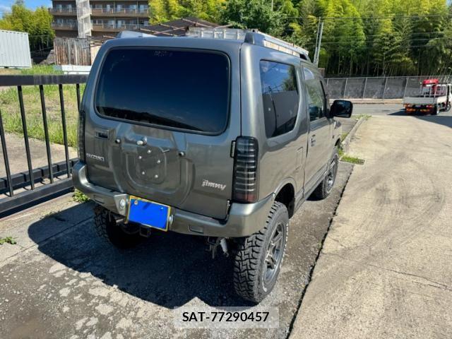 Suzuki JIMNY 2008-10 7392492-2