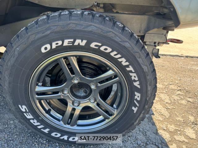Suzuki JIMNY 2008-10 7392492-6