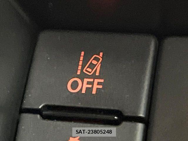 Suzuki JIMNY 2023-08 7392475-6