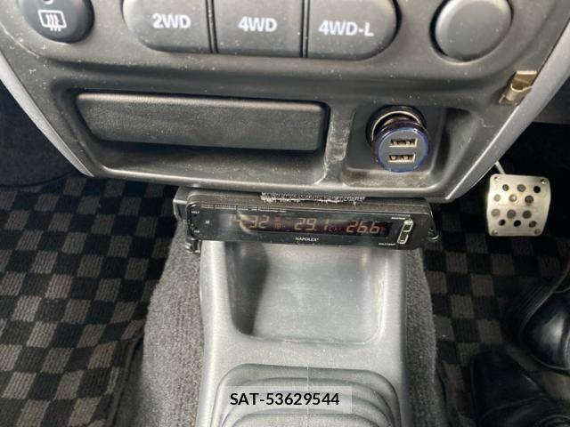 Suzuki JIMNY 2015-03 7455091-15