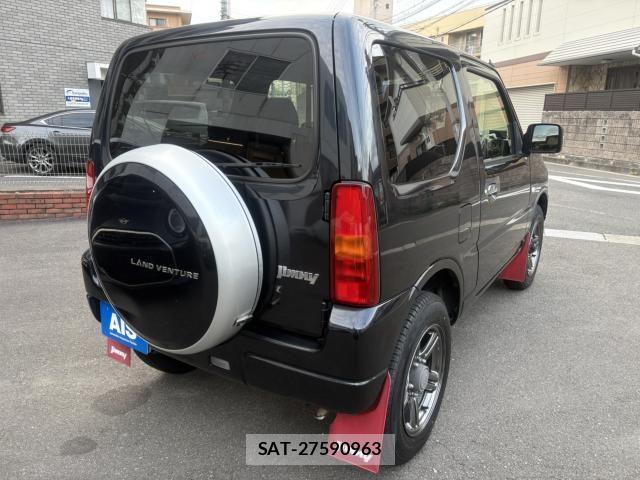 Suzuki JIMNY 2015-05 7455087-2