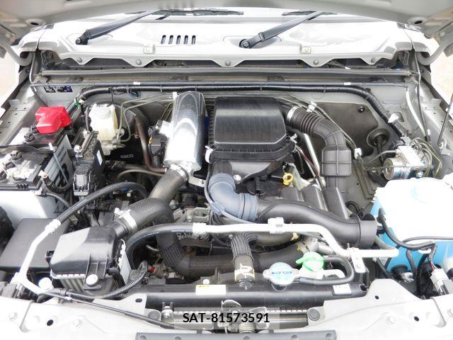 Suzuki JIMNY 2019-02 7455077-23