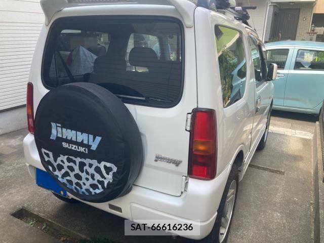 Suzuki JIMNY 2008-05 7455094-3
