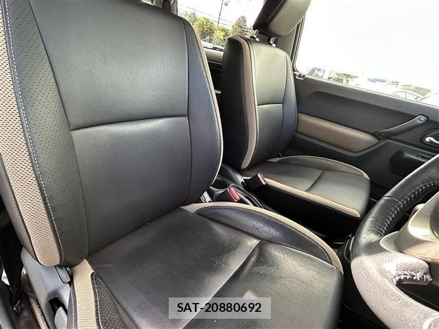 Suzuki JIMNY 2015-06 7455085-21