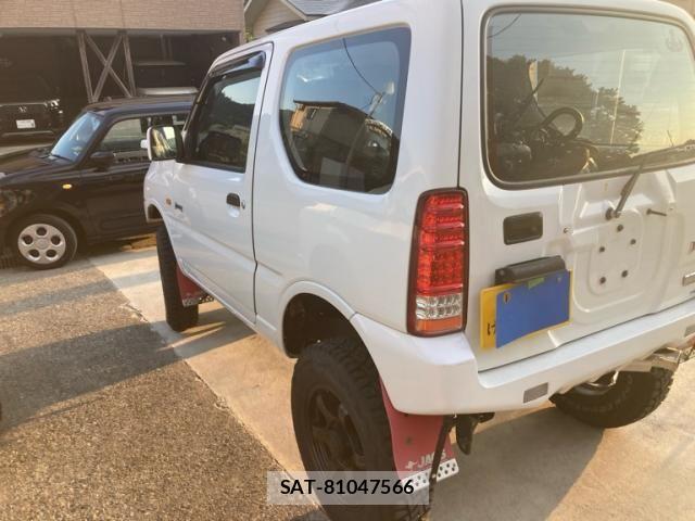 Suzuki JIMNY 2014-01 7455092-10