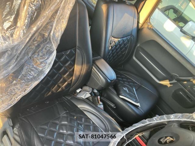 Suzuki JIMNY 2014-01 7455092-17
